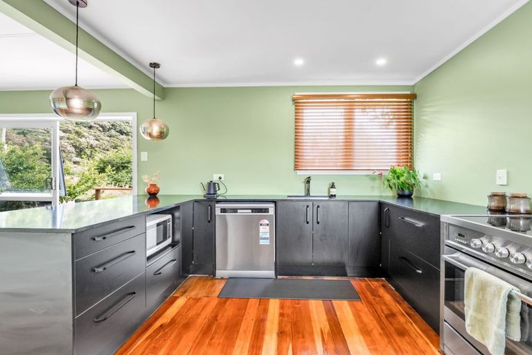 Photo of property in 19 Division Street, Matata, Whakatane, 3194