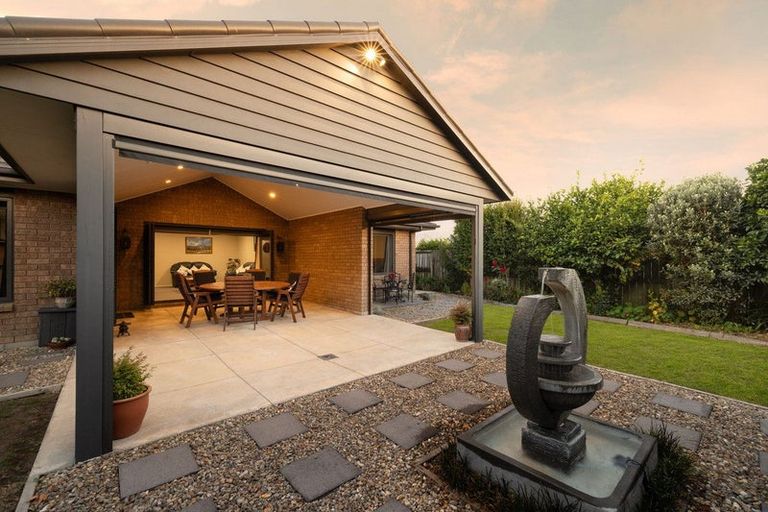 Photo of property in 9 Brancaster Place, Cambridge, 3434