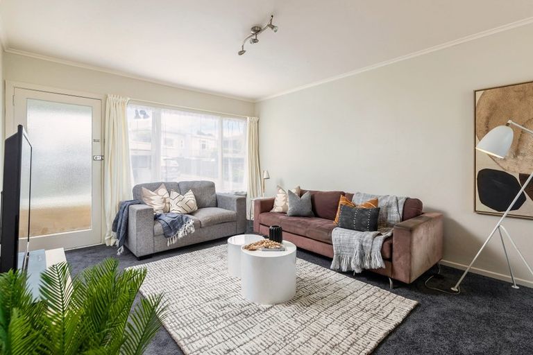 Photo of property in 2/123a Campbell Road, One Tree Hill, Auckland, 1061