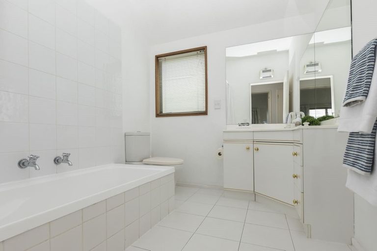 Photo of property in 1/21 Kilmarnock Street, Riccarton, Christchurch, 8011