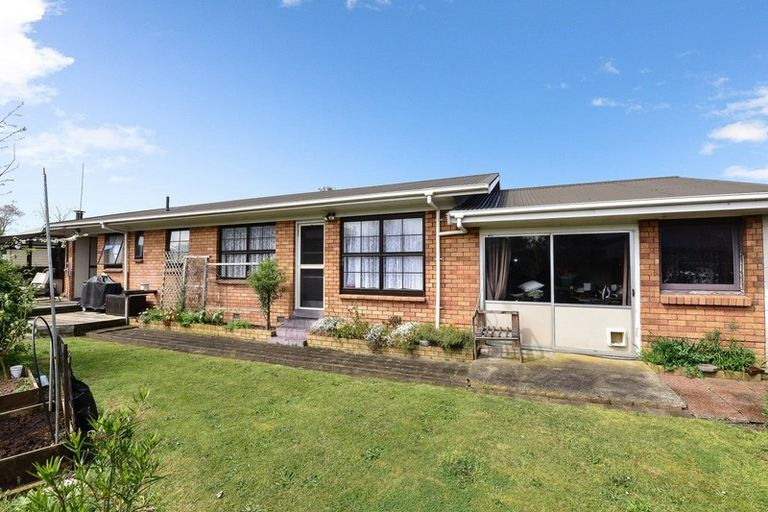 Photo of property in 6 Brough Place, St Andrews, Hamilton, 3200