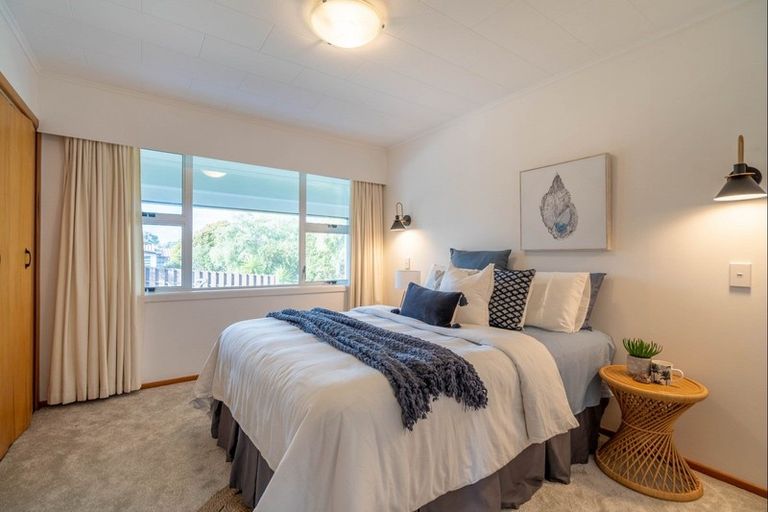 Photo of property in 67 Queens Road, Waikanae Beach, Waikanae, 5036