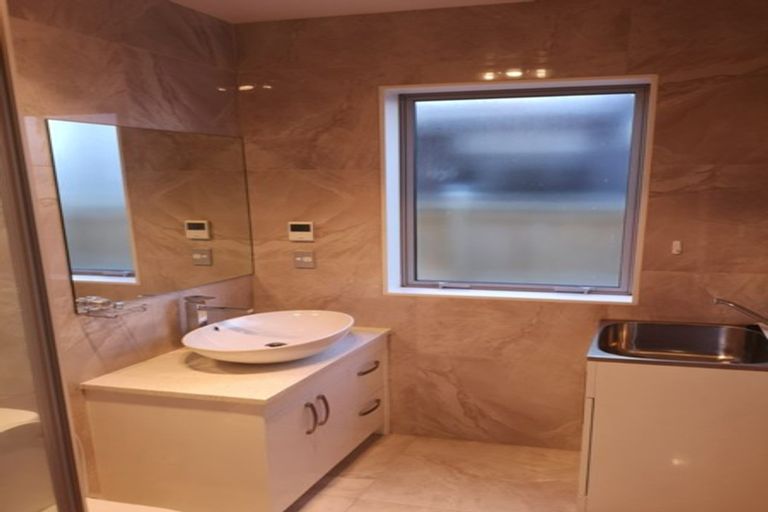 Photo of property in 11 Kawa Drive, Flat Bush, Auckland, 2019