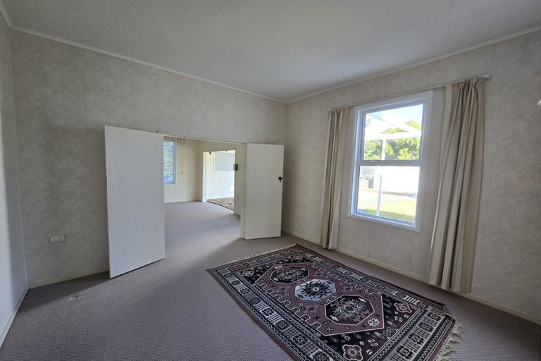 Photo of property in 26 Marsden Avenue, Karori, Wellington, 6012