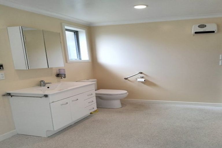 Photo of property in 78 Pine Avenue, Ebdentown, Upper Hutt, 5018