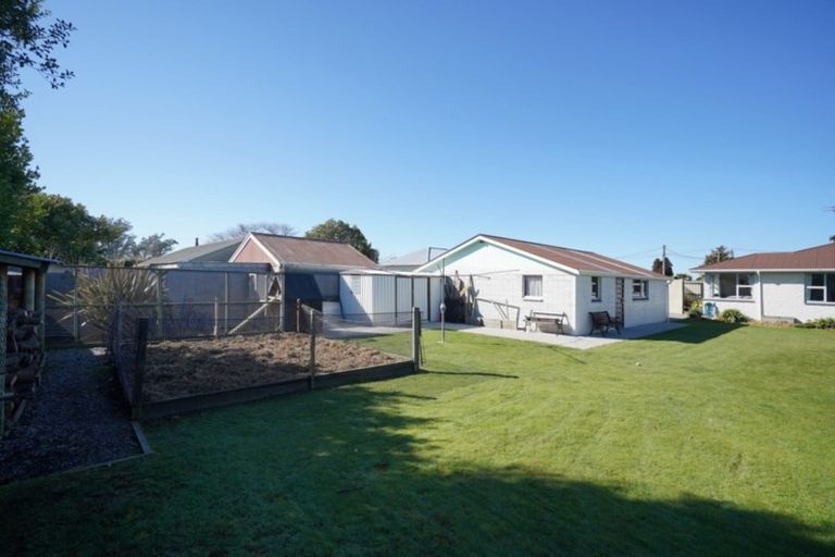 Photo of property in 19 Carston Street, Leeston, 7632