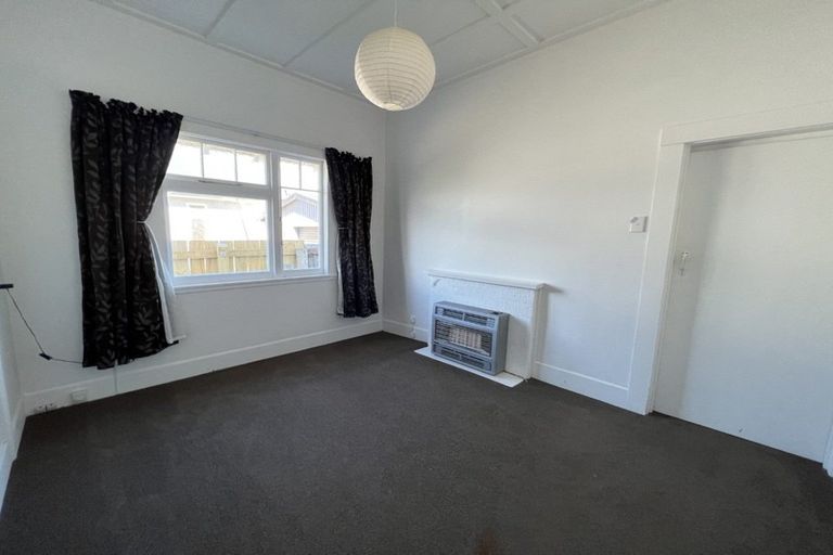 Photo of property in 9 Chelwood Street, Takaro, Palmerston North, 4412