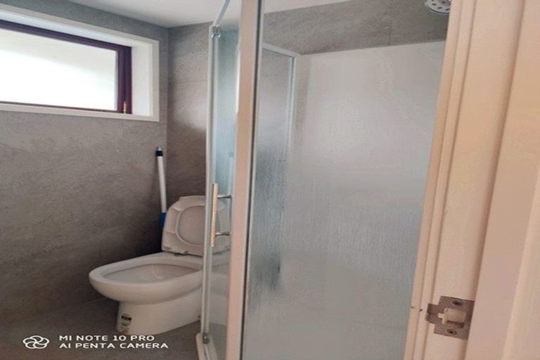 Photo of property in 57 Ayton Drive, Totara Vale, Auckland, 0629