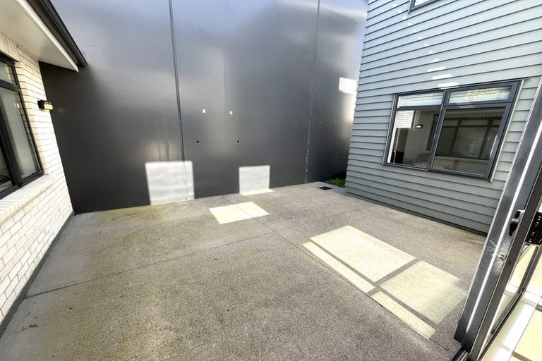 Photo of property in 63 Buckley Avenue, Hobsonville, Auckland, 0616