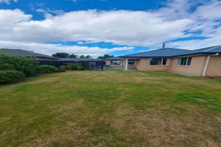 Photo of property in 13 Craigieburn Street, Darfield, 7510