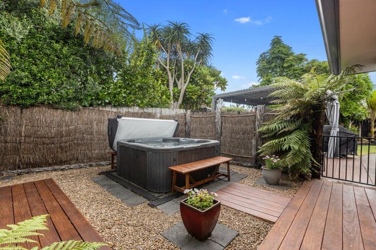 Photo of property in 46 Oriental Parade, Papamoa Beach, Papamoa, 3118