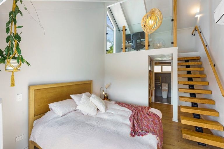 Photo of property in 175 Raumati Road, Raumati Beach, Paraparaumu, 5032