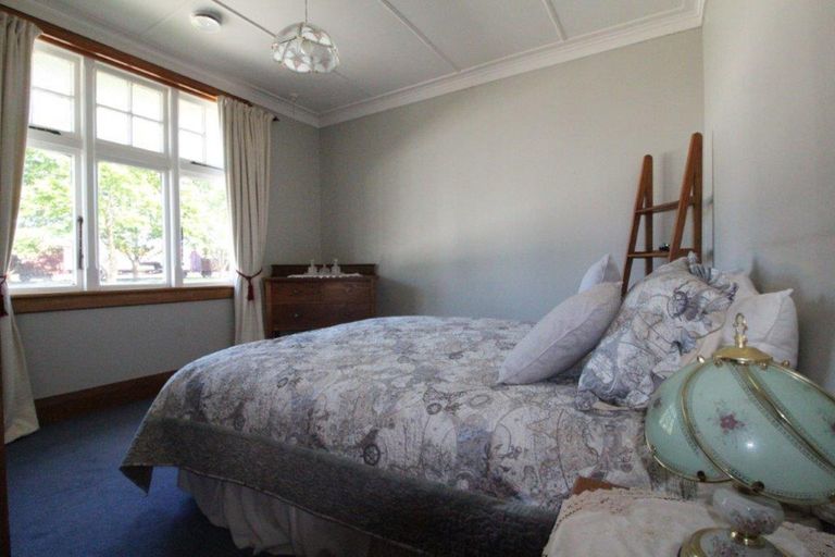 Photo of property in 9 Hero Street, Lumsden, 9730