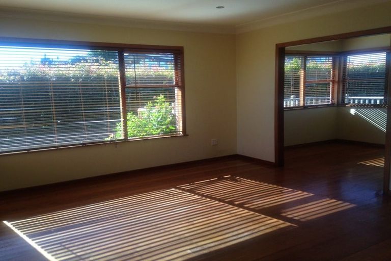 Photo of property in 8 Boyd Avenue, Mangere Bridge, Auckland, 2022