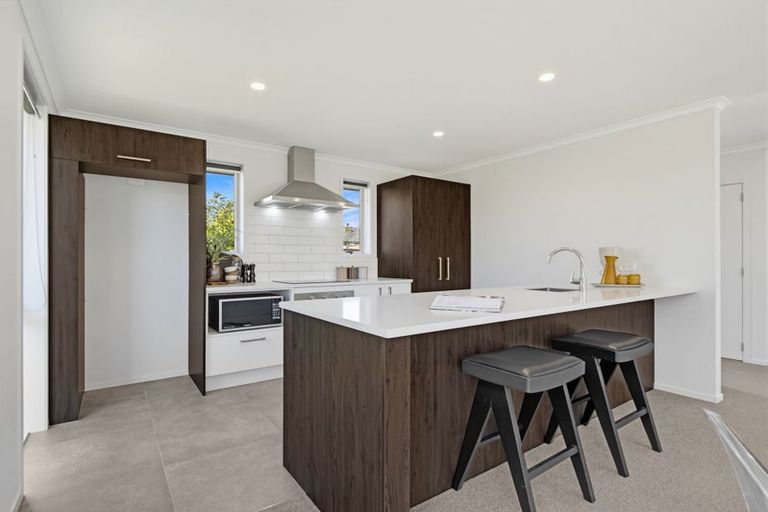 Photo of property in 18 Watene Way, Welcome Bay, Tauranga, 3112