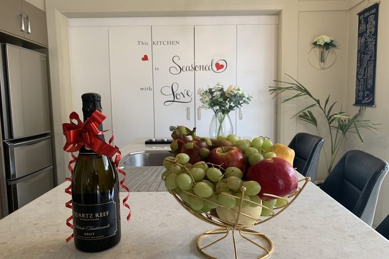 Photo of property in 246 Saint Aubyn Street, New Plymouth, 4310