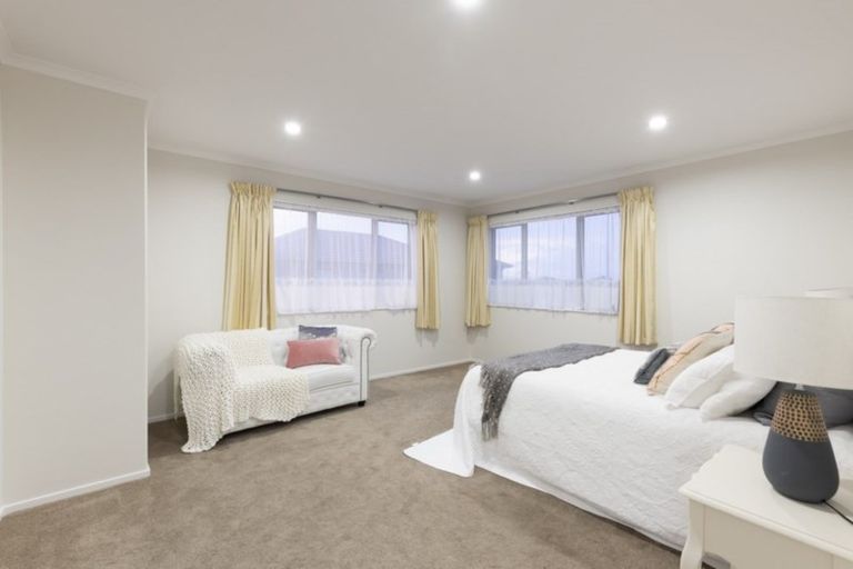 Photo of property in 3 Moville Drive, Flat Bush, Auckland, 2019