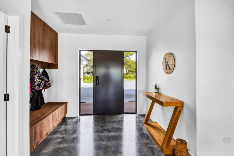 Photo of property in 66d Flint Road, Stratford, 4332