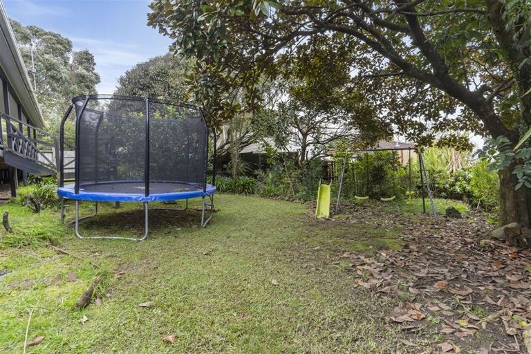 Photo of property in 19 Marendellas Drive, Bucklands Beach, Auckland, 2014