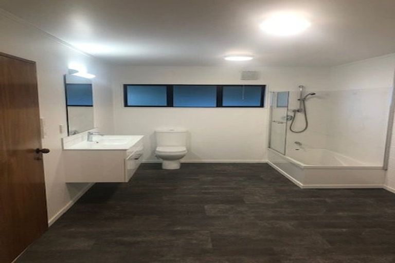 Photo of property in 3 Mace Street, Island Bay, Wellington, 6023