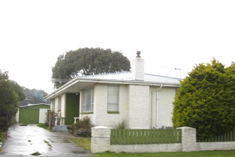 Photo of property in 19 Lauder Crescent, Heidelberg, Invercargill, 9812