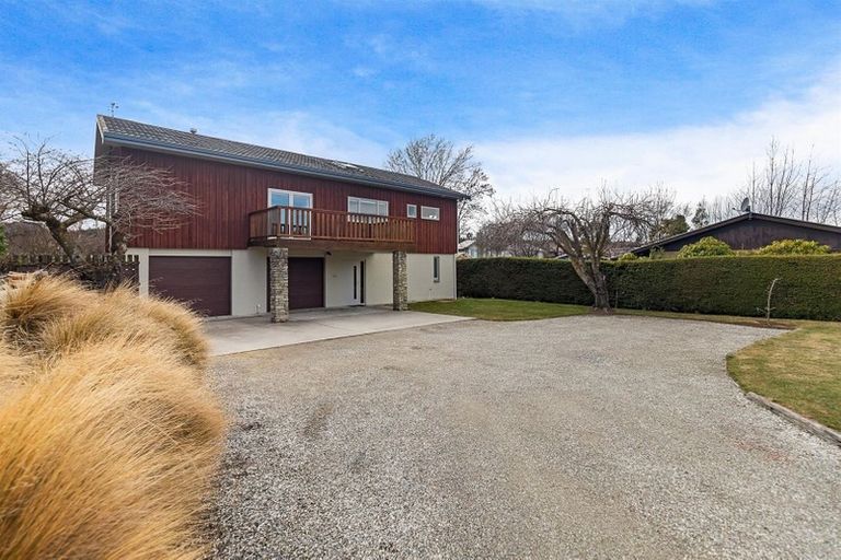 Photo of property in 124 Aubrey Road, Wanaka, 9305