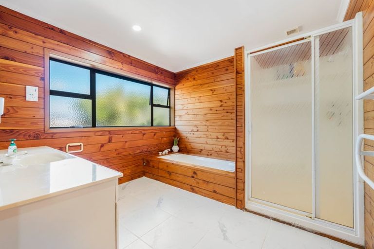 Photo of property in 14 Peters Lane, Taupaki, Henderson, 0782