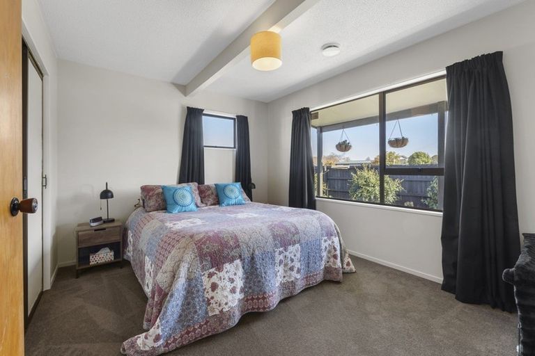 Photo of property in 2 Thompsons Road, Belfast, Christchurch, 8051