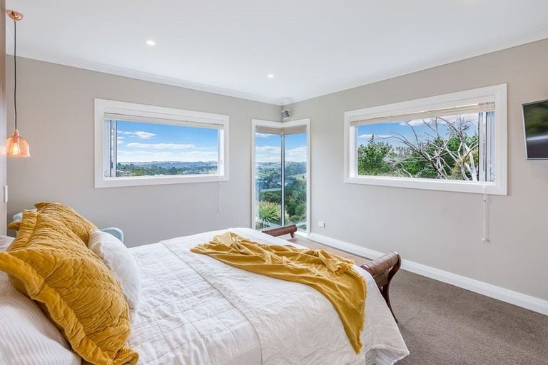 Photo of property in 373 Paremoremo Road, Paremoremo, Auckland, 0632