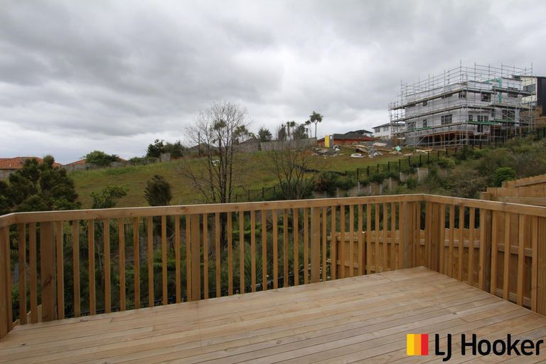 Photo of property in 9b Putiputi Way, Papakura, 2110