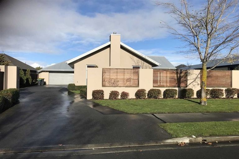 Photo of property in 11 Six Silvers Avenue, Halswell, Christchurch, 8025