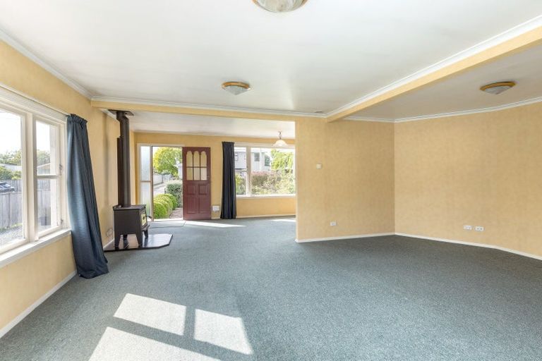 Photo of property in 13 Armstrong Avenue, Carterton, 5713