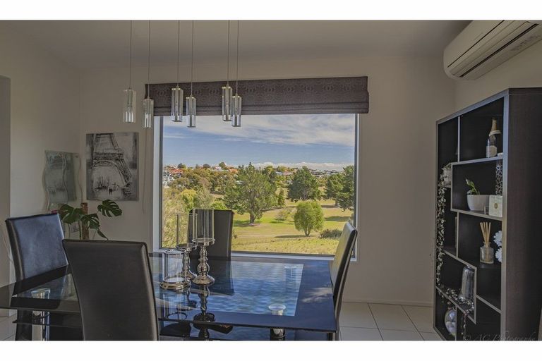 Photo of property in 94 Kent Street, Marchwiel, Timaru, 7910