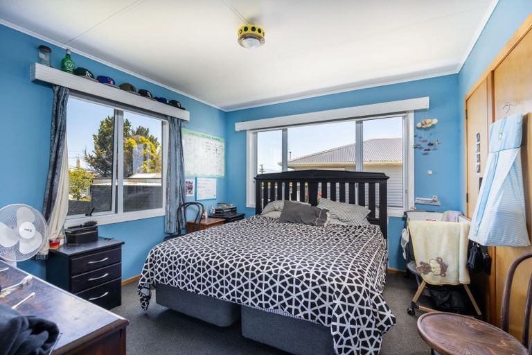 Photo of property in 7 Watene Crescent, Waitara, 4320