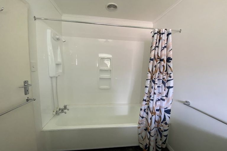 Photo of property in 15 Karina Crescent, Redwoodtown, Blenheim, 7201