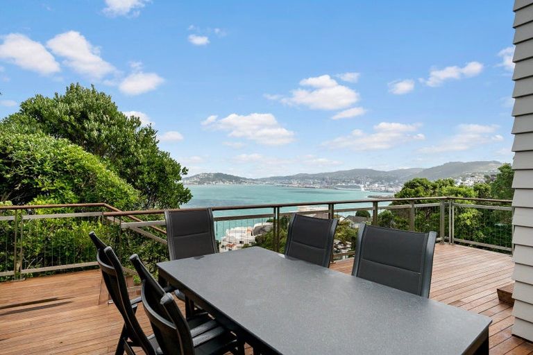 Photo of property in 9 Homebush Road, Khandallah, Wellington, 6035