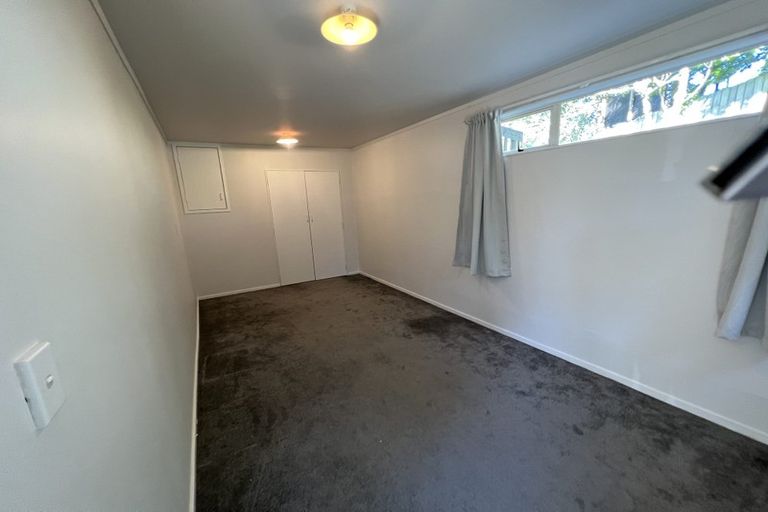 Photo of property in 1/114 Verran Road, Birkdale, Auckland, 0626