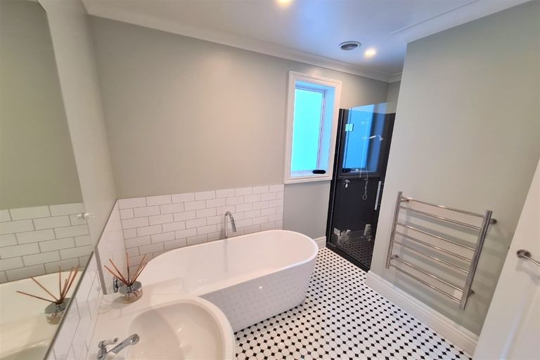 Photo of property in 49 Tinakori Road, Thorndon, Wellington, 6011