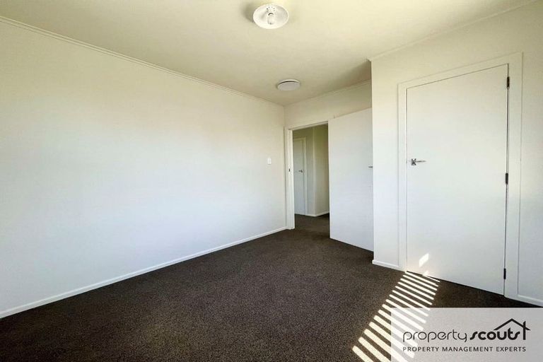 Photo of property in 22 Pamu Place, Waitara, 4320