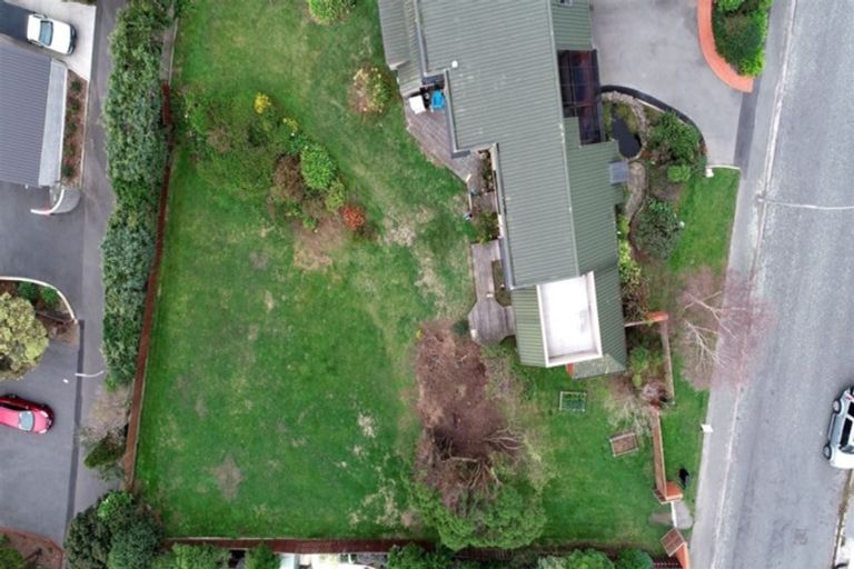 Photo of property in 3 Drayton Drive, Mount Pleasant, Christchurch, 8081