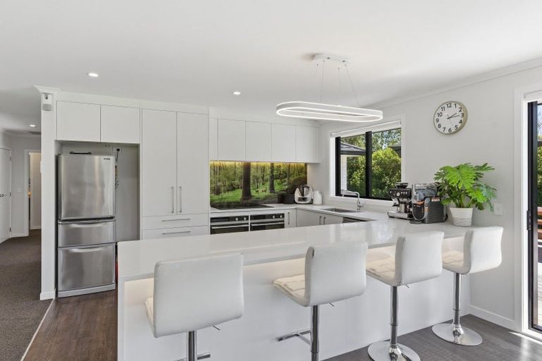 Photo of property in 6 Hadfield Road, Peka Peka, Waikanae, 5391