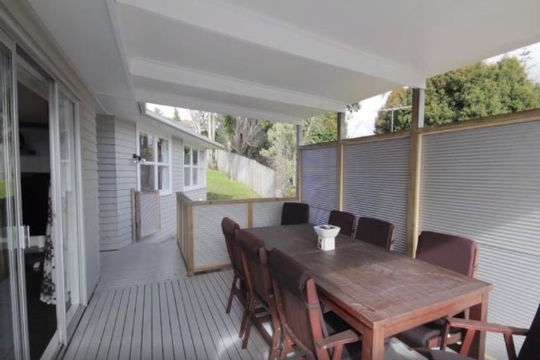 Photo of property in 5 Infidel Place, Torbay, Auckland, 0630
