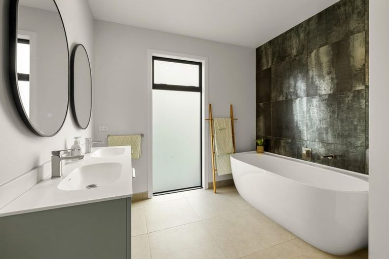 Photo of property in 378b Holland Road, Puketaha, Hamilton, 3286