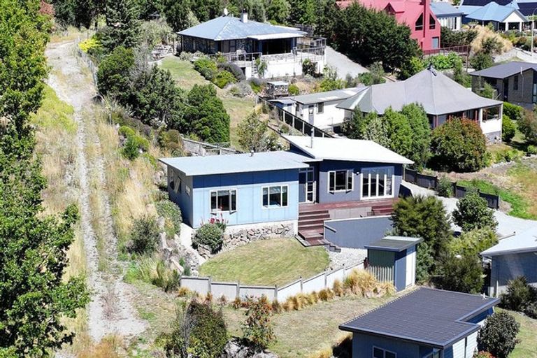 Photo of property in 26 Hamilton Drive, Lake Tekapo, 7999