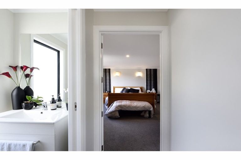 Photo of property in 26b Waimea Road, Nelson South, Nelson, 7010