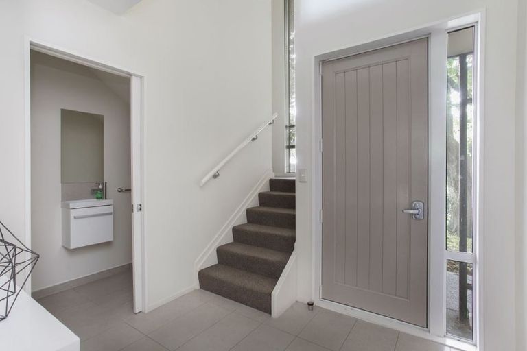 Photo of property in 9a Pavilion Crescent, Hillmorton, Christchurch, 8024