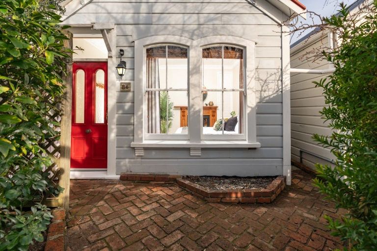 Photo of property in 84 Wilson Street, Newtown, Wellington, 6021