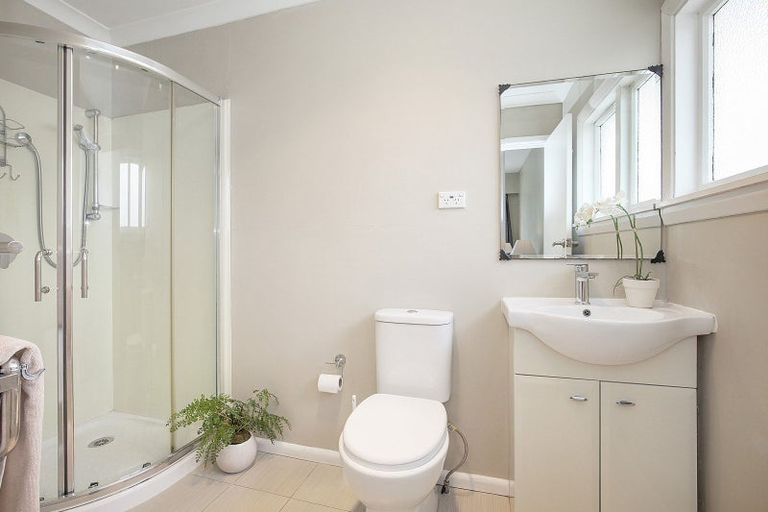 Photo of property in 37 Garvins Road, Hornby, Christchurch, 8042