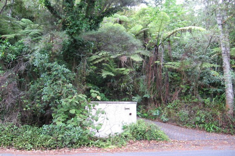 Photo of property in 17 Park Road, Titirangi, Auckland, 0604