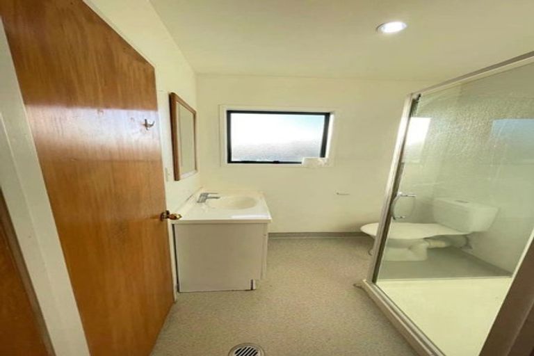 Photo of property in 12/1 Briar Way, New Lynn, Auckland, 0600